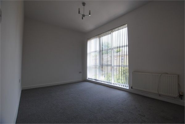 Courtyard Mews, Greenhithe, London - Photo 1