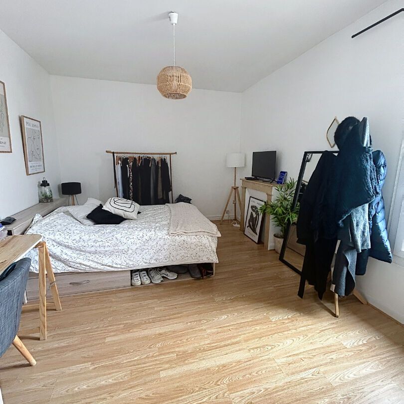 Appartement à louer - REIMS- - Photo 1