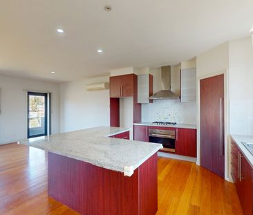 Unbeatable View Residence in a prestigious pocket of Maribyrnong!!! - Photo 6