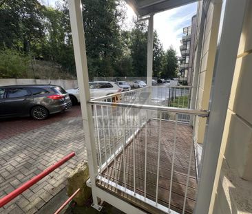 Mit Einbauküche! Moderne 3 Raum-EG-Whg. mit Balkon, Wanne in Pforten! - Foto 2