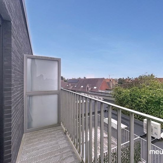 Appartement te huur - Foto 1