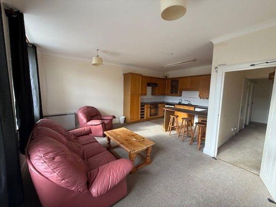 2 bedroom flat to rent - Photo 1