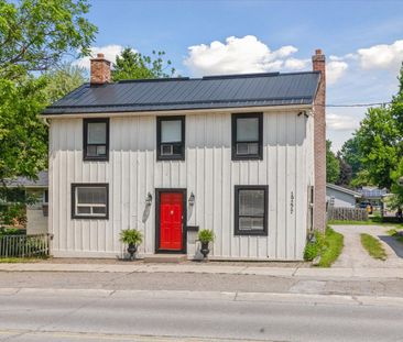 For Lease - 19277 Yonge Street, East Gwillimbury, Ontario - Photo 2