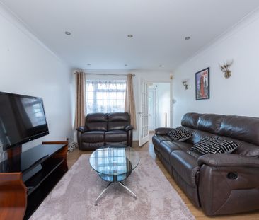 Saltram Road, Farnborough, Farnborough, GU14 - Photo 1