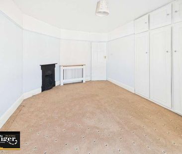 Highbank Avenue, Blackpool, FY4 - Photo 6