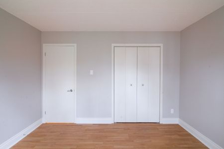 1550 Avenue Filion - Photo 3