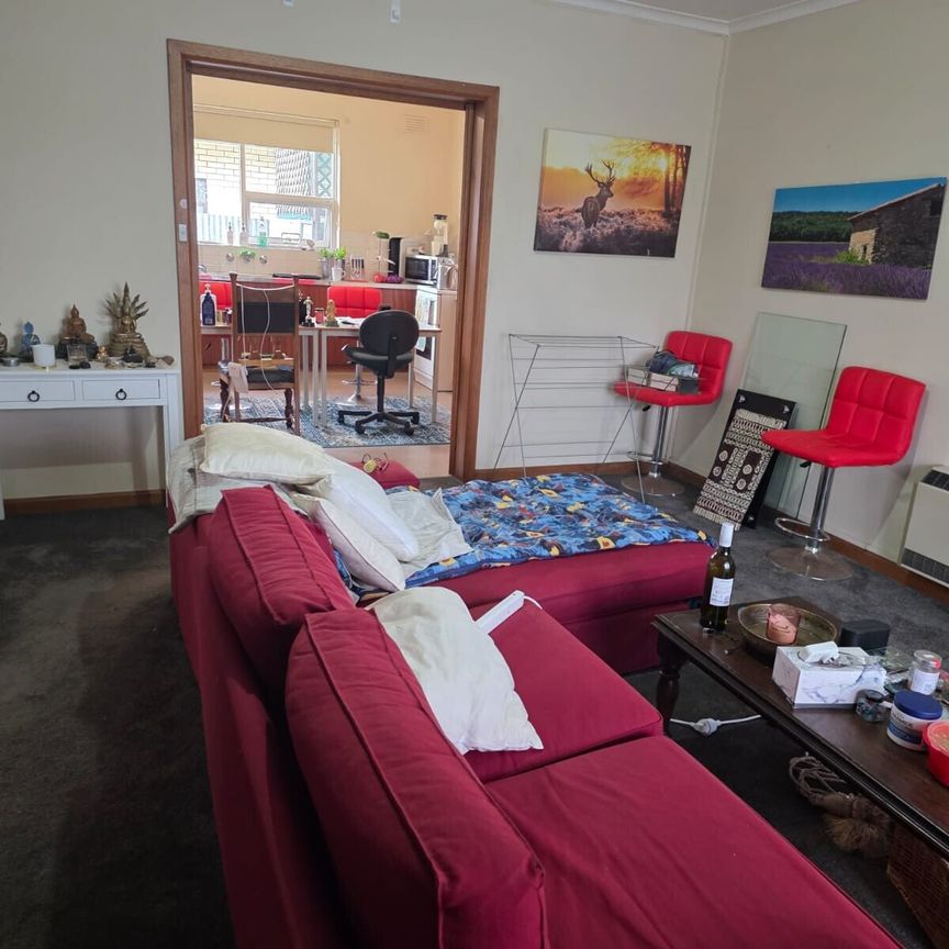 Mount Gambier - Photo 1