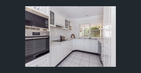 Resort Style Living Townhouse in Prestigious St John's Wood Estate - Photo 5