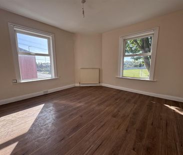 Dewsbury Road, WF2, Wakefield - Photo 1