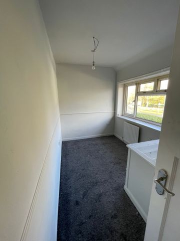 Middleton Road - Photo 4