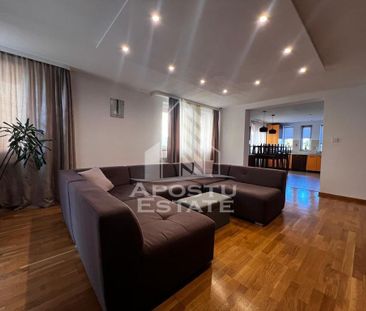 Casa individuala, 3 locuri de parcare, pet-friendly, Dumb... - Fotografie 2