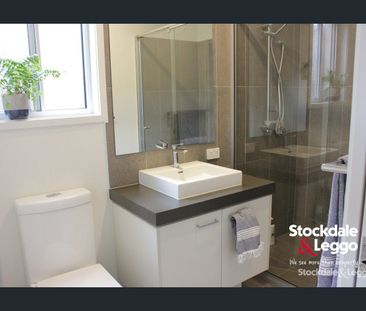 Solar Powered Family Home and Oasis! - Photo 2