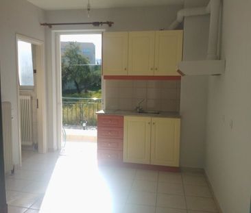 Ενοικίαση κατοικίας, 31 τ.μ., Πάτρα, 250 € - Photo 1