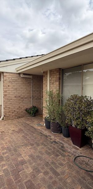 COZY RETREAT IN MYAREE! - Photo 1