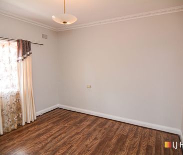 HIGH SET BRICK HOME - Photo 5