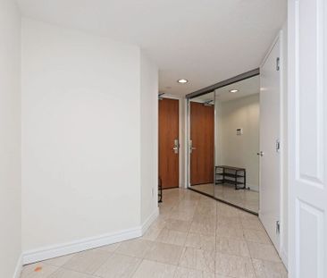 38 Elm Street #2500 - Photo 4