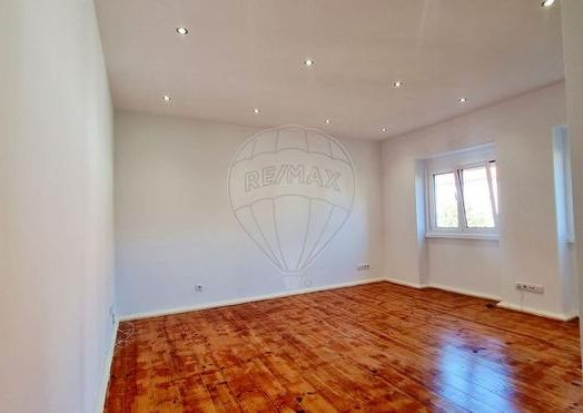 Apartamento T2 em Lisboa