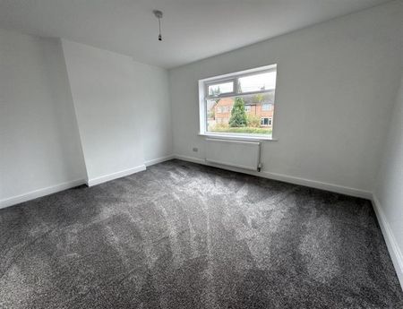 3 Bedroom Semi Detached To Let - Photo 2