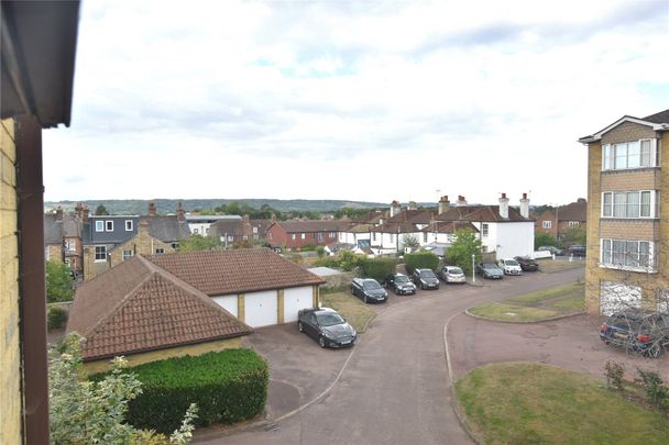Wood Lodge Grange, St. Johns Hill, Sevenoaks, Kent, TN13 - Photo 1