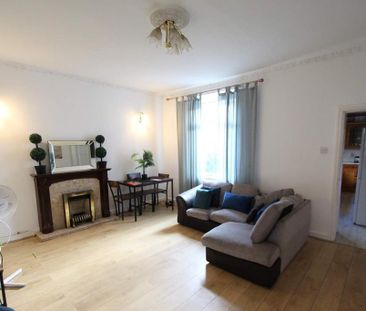 4 bedroom terraced house to rent - Photo 1