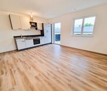 Exklusive 2-Zimmer-Wohnung mit sonniger Süd/West-Terrasse in Jeging - Photo 1