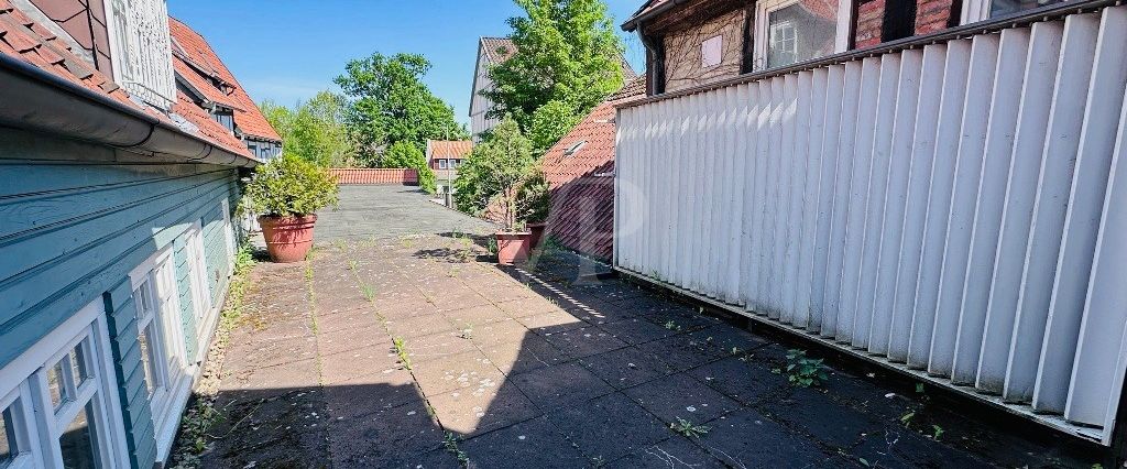 **6-Zi.Maisonette-Wohnung mit Dachterrasse im Herzen der Celler Altstadt** - Photo 1