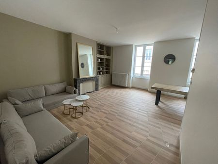 Location appartement 3 pièces, 91.50m², Bourg-en-Bresse - Photo 3