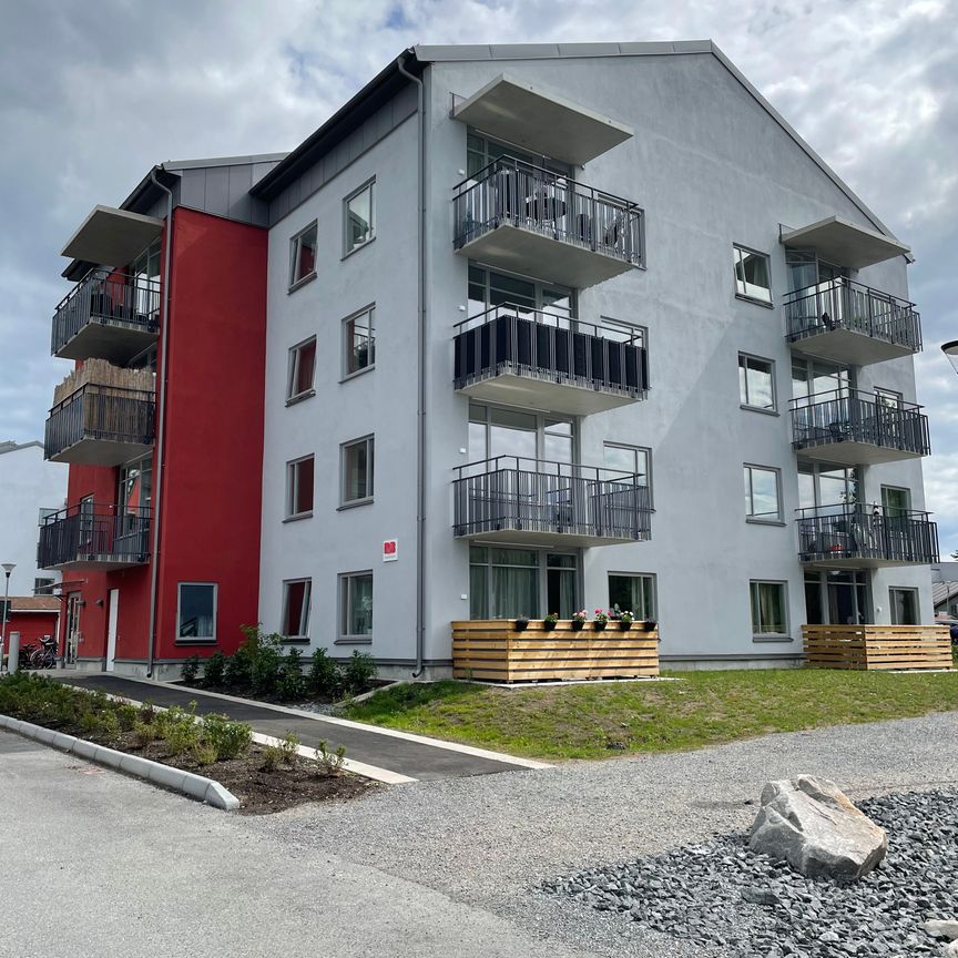 Byggmästarvägen 8 - Foto 1