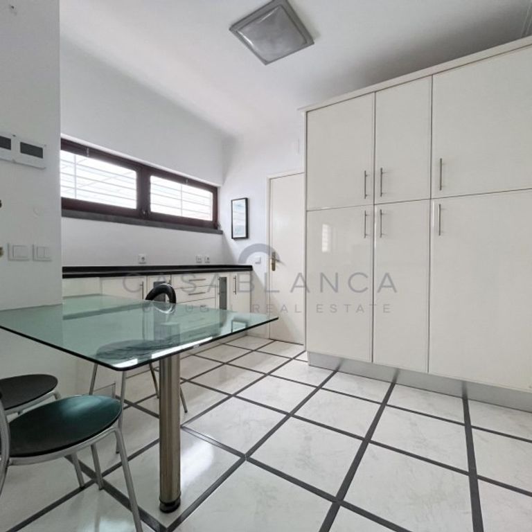 5 bedroom luxury House for rent in Bairro do Alcaide, Cascais, Lisbon - Photo 1