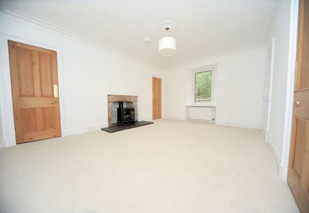 21 High Street, AB31 5TB, Banchory - Photo 2