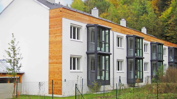 Gemütlich 2-Zimmerwohnung mit Wintergarten und Blick ins Grüne - Foto 1