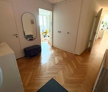 Helle 4.5-Zimmerwohnung mit toller See- und Bergsicht - Foto 4