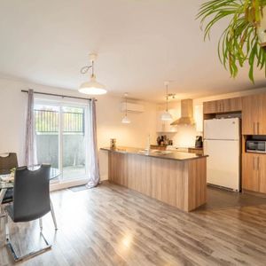Farnham 4.5 pièces a louer immeuble 2017 - Photo 2