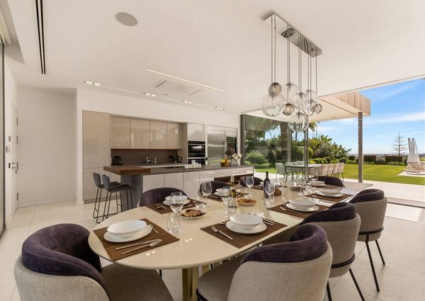 6 bedroom luxury Villa for rent in Nueva Andalucia, Spain