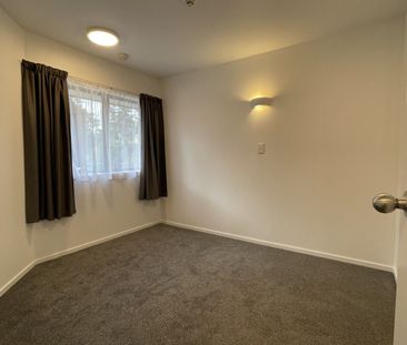 2 bedroom unit Albany - Photo 4