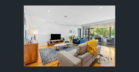 Luxury Ground Floor Apartment in Prime Location - Photo 5