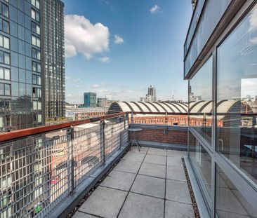 2 Bed Penthouse, Whitworth Street West, M1 - Photo 3