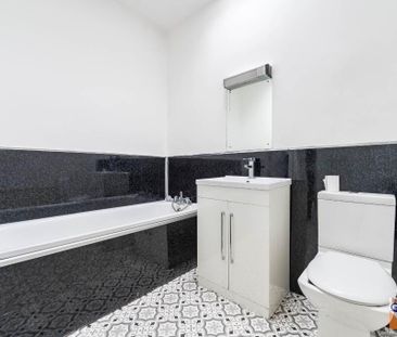 28 Low Road, Lisburn, BT27 4TJ - Photo 6