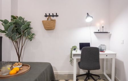 Carrer de lEscorial, Barcelona, Catalonia 08024 - Photo 4