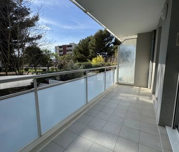 Location Appartement 2 pièces 32m² MARSEILLE 10ème - Photo 4