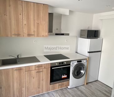 Location Appartement 1 pièce 37m² NIMES 30000 - Photo 5