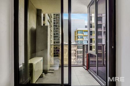 2804/639 Lonsdale Street, Melbourne - Photo 3