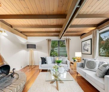 Spacious Family Home with Two Levels and Stunning Outdoor Entertaining - Photo 2