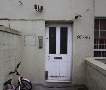 Flat 2, Lewes Road, Brighton, Eastbourne - Photo 1