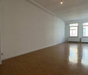 Appartement te huur in Antwerpen voor € 775 met 1 slaapkamer - Foto 5