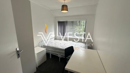 Leam Green - Photo 5