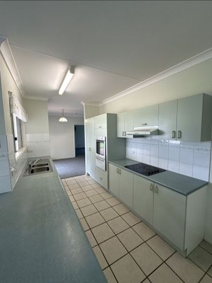 30 MacArthur Drive, Annandale - Photo 1