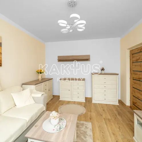 Podnájem bytu 2+1 s balkonem, na ulici Josefa Kotase, Ostrava- Hrabůvka - Photo 1