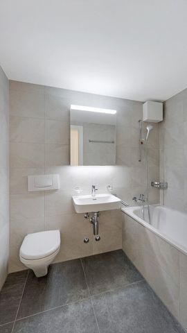 First rental – 2 balconies - Photo 5