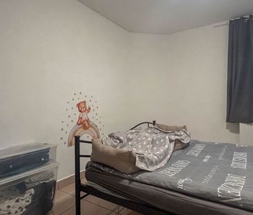Appartement te huur in Tournai voor € 610 met 2 slaapkamers - Foto 2